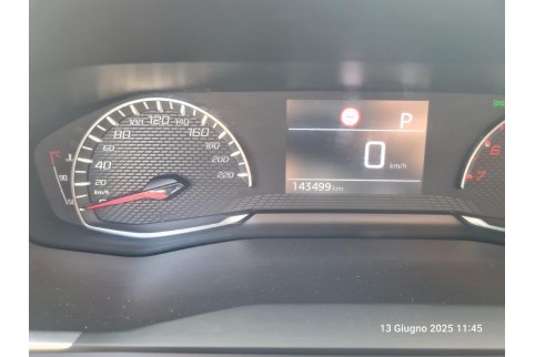 2021 Peugeot 2008, Dyzelinas
